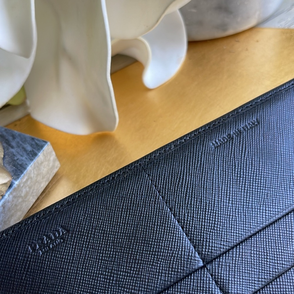 Prada Triangle Logo Long Snap Wallet in Black Saffiano Leather - Picture 9 of 14
